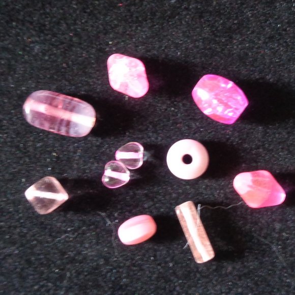 1 LB 2 OZ Craft Jewelry Making Beads & Organizer Pink All Sizes Shapes Material - Picture 4 of 6
